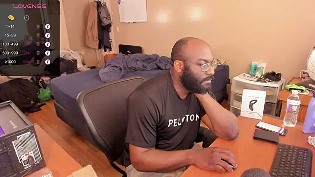 MrChuckDailyXXX online show from March 21, 1:12 pm