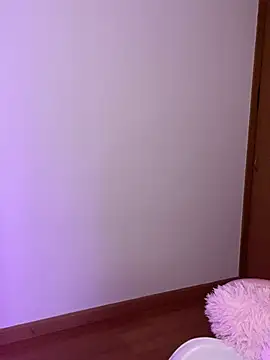 Snapshot of _nobara__ chatting on February 5, 4:27 am nobara online show from February 5, 4:27 am