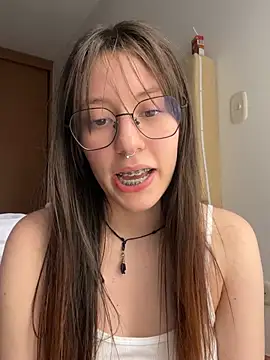 Snapshot of _nobara__ chatting on March 5, 6:12 pm nobara online show from March 5, 6:12 pm