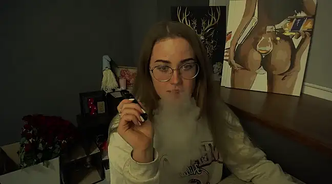 luxie milady online show from February 19, 1:39 pm