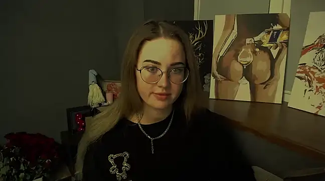 luxie milady online show from February 21, 1:55 pm