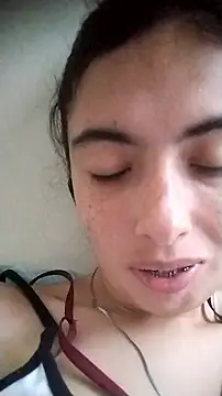 Snapshot of Mayer_09 chatting on April 5, 10:51 pm Mayer 09 online show from April 5, 10:51 pm