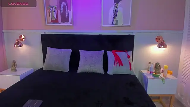 Snapshot of naoko_kirino chatting on January 8, 1:20 pm naoko kirino online show from January 8, 1:20 pm