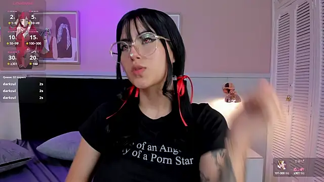 Snapshot of naoko_kirino chatting on March 7, 6:00 pm naoko kirino online show from March 7, 6:00 pm