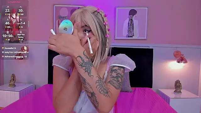 Snapshot of naoko_kirino chatting on March 19, 12:01 pm naoko kirino online show from March 19, 12:01 pm