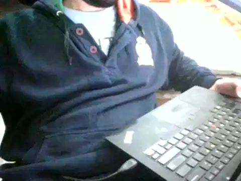 Snapshot of raka120294 chatting on December 18, 11:34 am raka120294 online show from December 18, 11:34 am