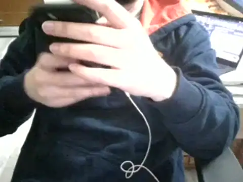 Snapshot of raka120294 chatting on December 18, 6:03 pm raka120294 online show from December 18, 6:03 pm