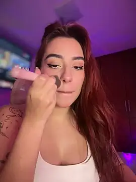 Snapshot of veronicaapink chatting on March 13, 1:34 am veronicaapink online show from March 13, 1:34 am