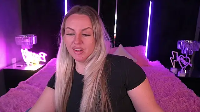 KiraCandyS online show from January 27, 9:11 pm