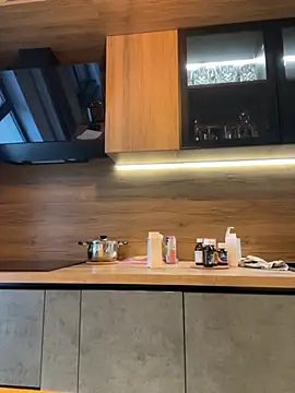 Snapshot of Jessy_Jo chatting on October 4, 5:27 am Jessy Jo online show from October 4, 5:27 am