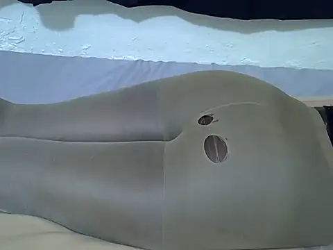 Snapshot of tasty_piee chatting on September 14, 2:44 am tasty piee online show from September 14, 2:44 am