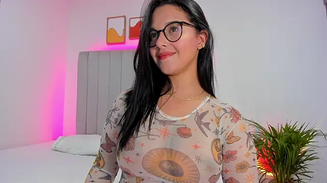 amy robertz online show from November 15, 2:09 am