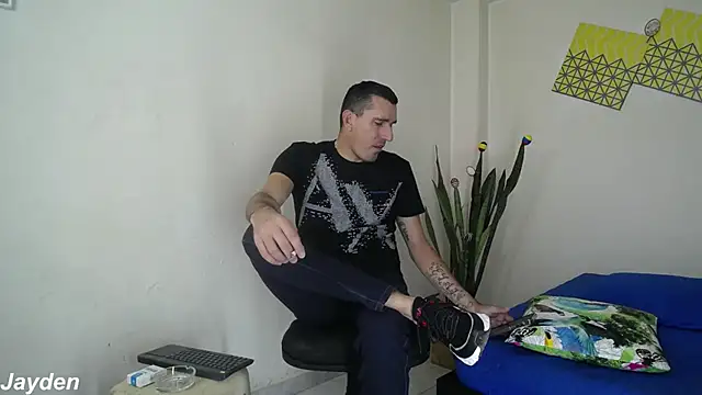 Snapshot of jayydenandjacob chatting on October 18, 7:03 pm jayydenandjacob online show from October 18, 7:03 pm