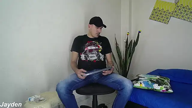 Snapshot of jayydenandjacob chatting on October 27, 7:07 pm jayydenandjacob online show from October 27, 7:07 pm