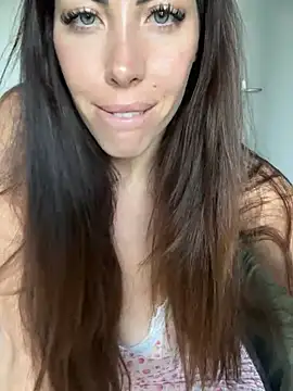 Eyline online show from January 13, 3:15 pm