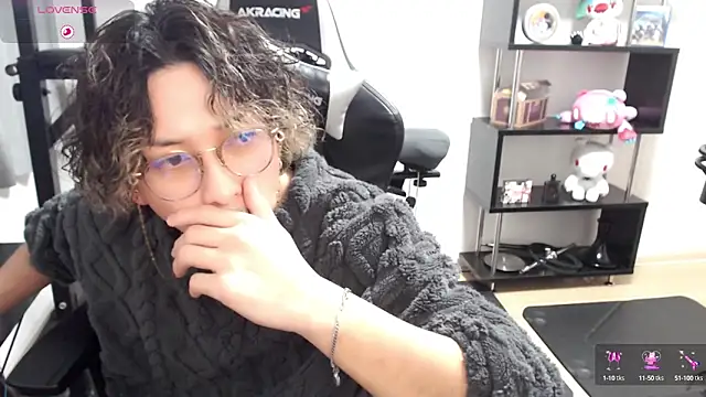 Snapshot of Shizukuu chatting on March 12, 4:02 pm Shizukuu online show from March 12, 4:02 pm