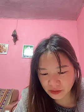 Hellen 111 online show from December 6, 1:29 am