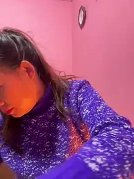 Hellen 111 online show from January 15, 2:46 pm