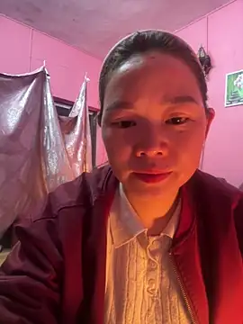 Hellen 111 online show from March 4, 2:53 pm