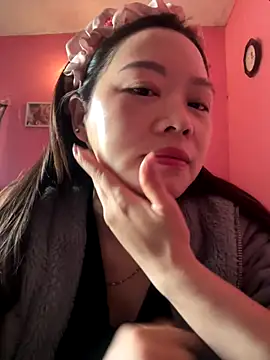 Hellen 111 online show from September 27, 7:35 am