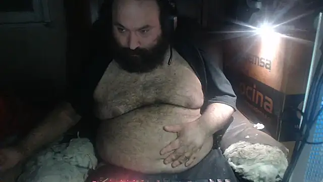 hairyhulk online show from June 5, 11:32 pm