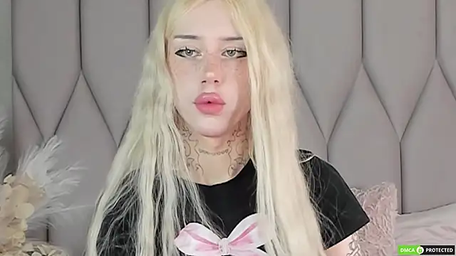 Snapshot of Joy_Barker chatting on September 19, 1:56 pm Joy Barker online show from September 19, 1:56 pm