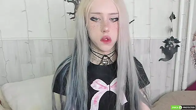 Snapshot of Joy_Barker chatting on October 15, 8:36 am Joy Barker online show from October 15, 8:36 am