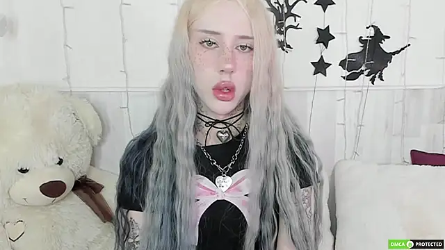 Snapshot of Joy_Barker chatting on October 20, 8:59 am Joy Barker online show from October 20, 8:59 am