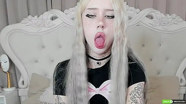 Joy Barker online show from November 10, 4:11 am