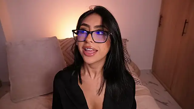 Sara albrecht online show from October 29, 1:08 am