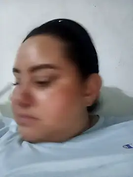 tetasgrandes karol online show from January 17, 1:32 am