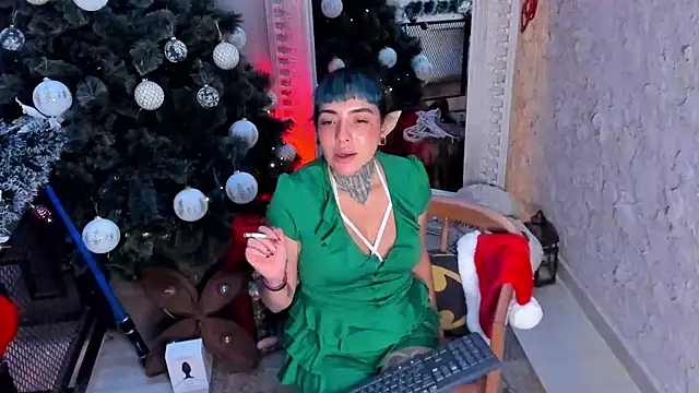 Snapshot of luxifer_666_ chatting on December 23, 8:47 pm luxifer 666 online show from December 23, 8:47 pm