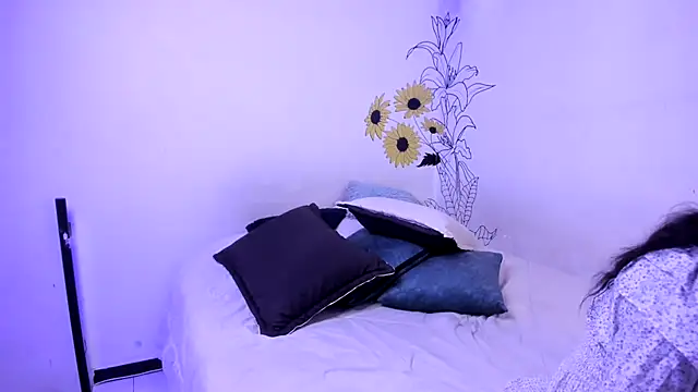 Dear-Venus online show from September 22, 9:06 pm