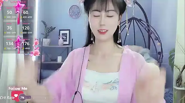 Lisa-s online show from February 6, 9:00 am