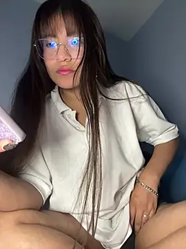Lily candy X online show from January 18, 5:52 am