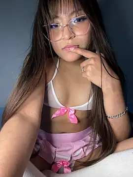 Lily candy X online show from February 12, 6:08 am