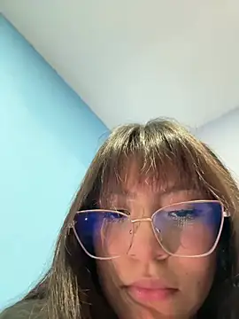 Lily candy X online show from March 1, 4:04 am