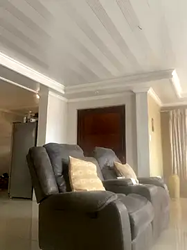 Snapshot of Moorella1 chatting on October 9, 10:46 am Moorella1 online show from October 9, 10:46 am