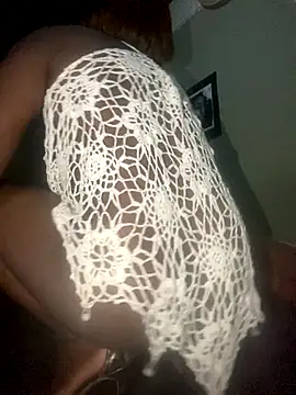 Snapshot of Moorella1 chatting on October 10, 9:25 pm Moorella1 online show from October 10, 9:25 pm