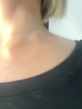 tanyagrey online show from October 6, 6:55 am