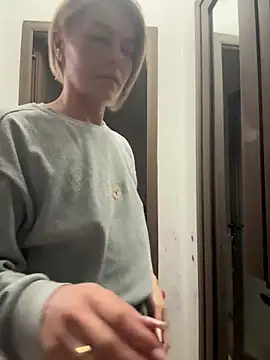 tanyagrey online show from November 20, 7:52 am