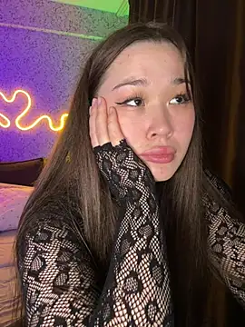 Snapshot of your_toxic_cum chatting on May 16, 7:34 pm your toxic cum online show from May 16, 7:34 pm