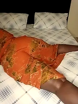 laviedavi online show from March 6, 9:00 pm