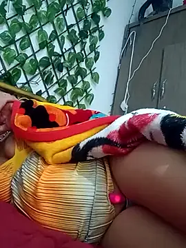 Snapshot of amatista_3012 chatting on October 15, 1:55 pm amatista 3012 online show from October 15, 1:55 pm