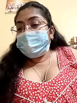 LAVERNIYA  online show from January 31, 4:38 pm