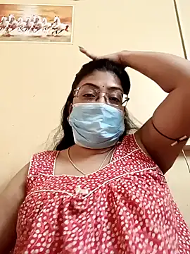 LAVERNIYA  online show from February 9, 6:01 am