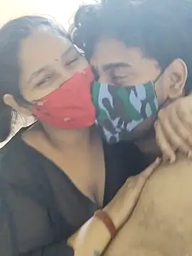 Snapshot of IND_COUPLE1 chatting on December 8, 12:08 pm IND COUPLE1 online show from December 8, 12:08 pm