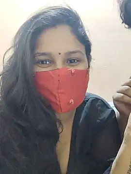 Snapshot of IND_COUPLE1 chatting on December 8, 4:18 pm IND COUPLE1 online show from December 8, 4:18 pm