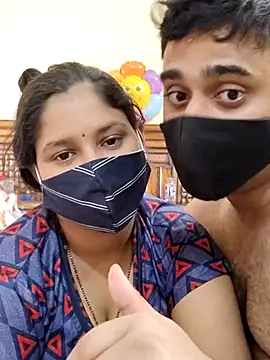 Snapshot of IND_COUPLE1 chatting on February 13, 2:52 pm IND COUPLE1 online show from February 13, 2:52 pm