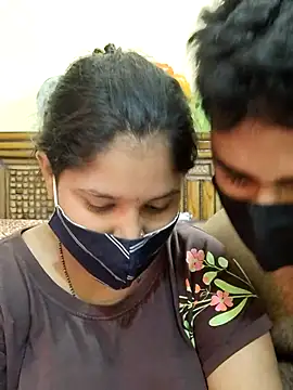 Snapshot of IND_COUPLE1 chatting on February 16, 6:10 pm IND COUPLE1 online show from February 16, 6:10 pm